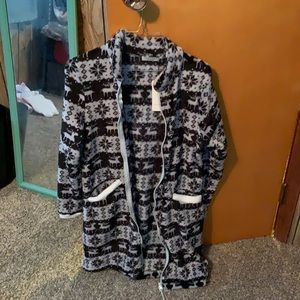 Warm long sweatshirt